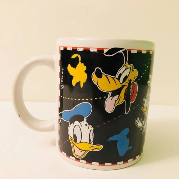 Disney Characters Mug Danawares Cup Mickey Mouse Minnie Donald Duck Goofy - Picture 1 of 13